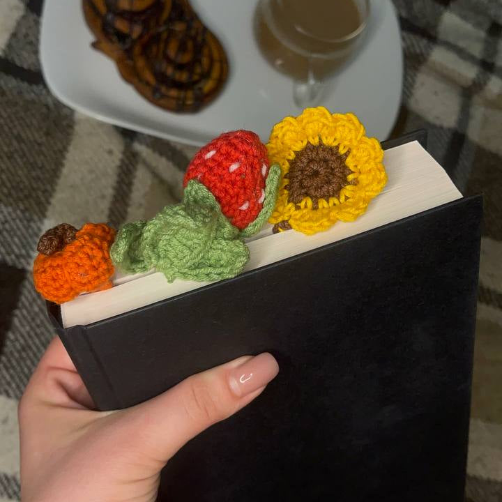 В'язані гачком закладки